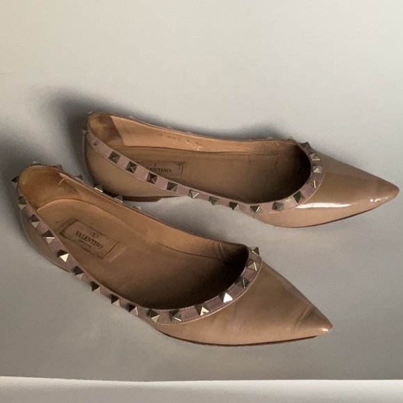 VALENTINO GARAVANI PATENT ROCKSTUD BALLET FLATS - Picture 3 of 6